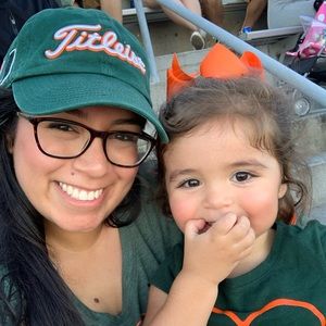 Meet your Posher, Ashlee